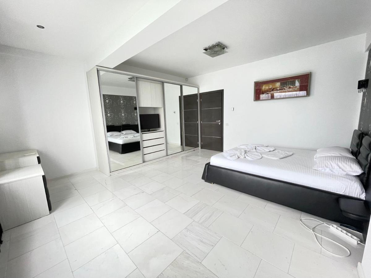 Sns Apartament In Vila Sophia มามายา ภายนอก รูปภาพ