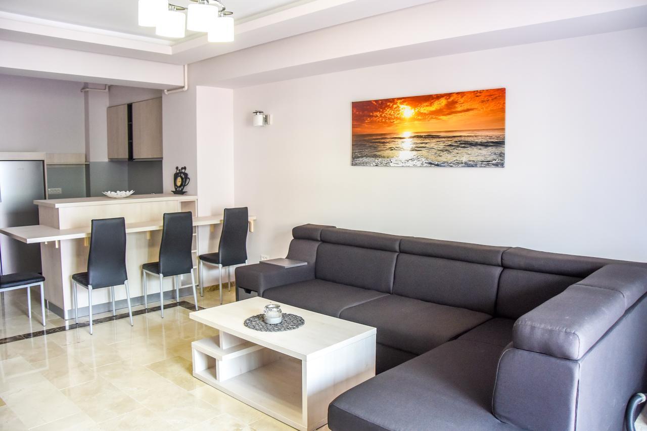 Sns Apartament In Vila Sophia มามายา ภายนอก รูปภาพ