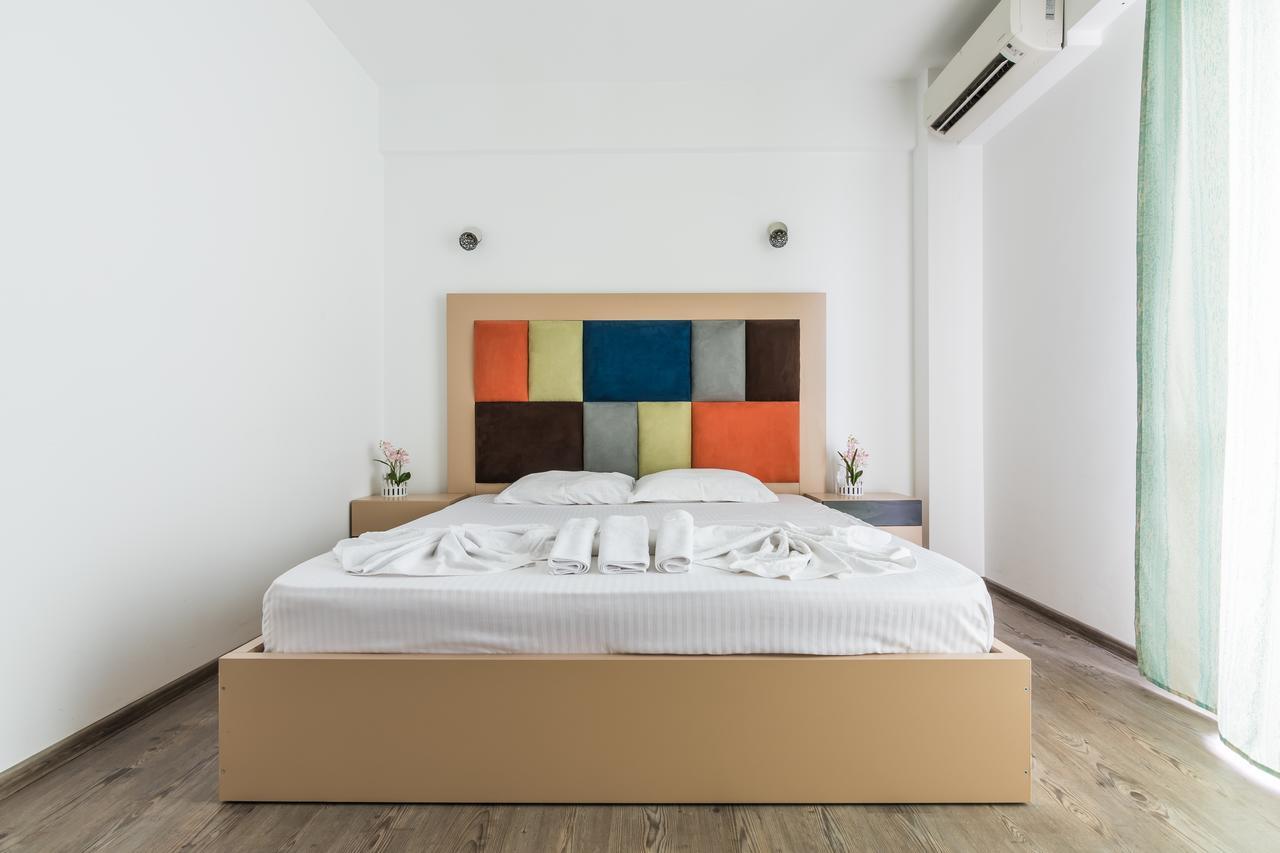 Sns Apartament In Vila Sophia มามายา ภายนอก รูปภาพ