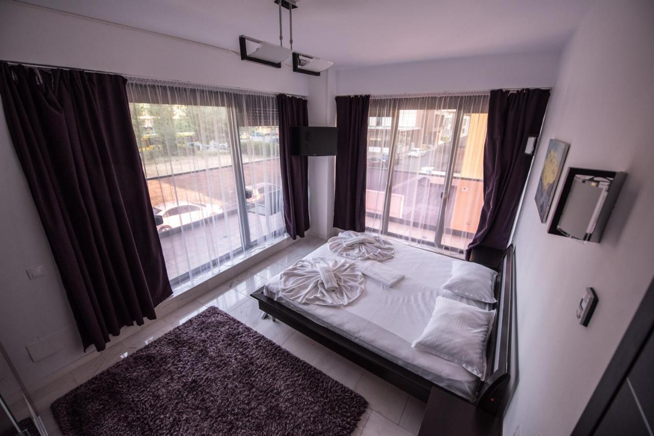 Sns Apartament In Vila Sophia มามายา ภายนอก รูปภาพ